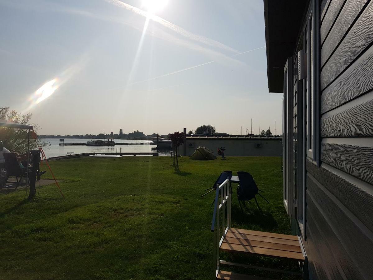 Chalet The Lake - De Schans Alphen Benedeneind Exterior photo